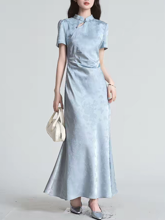 Vestido estilo QiPao moderno celeste satinado chino